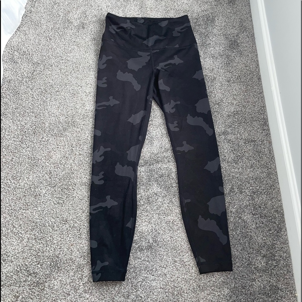 90 Degree Camo Leggings.